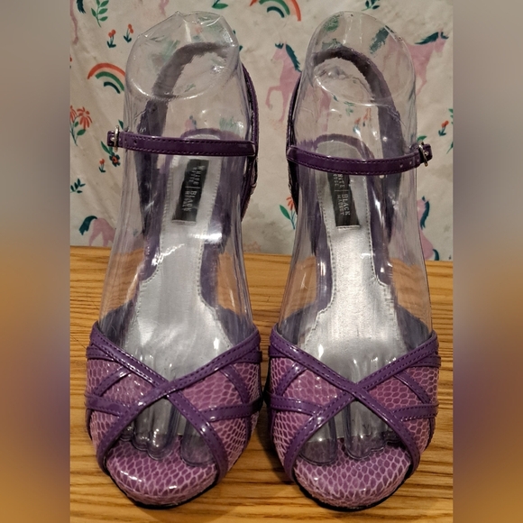 Y2K White House Black Market Purple Snake Leather Peep Toe Heel Pump Shoe SZ 6M - Picture 2 of 9